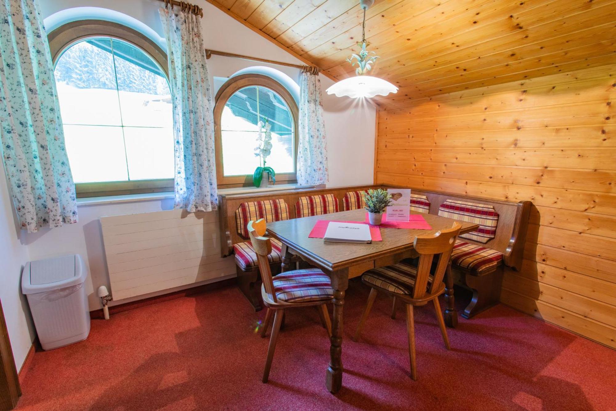 Huberhof 8 By Alpenidyll Apartments Шладминг Екстериор снимка